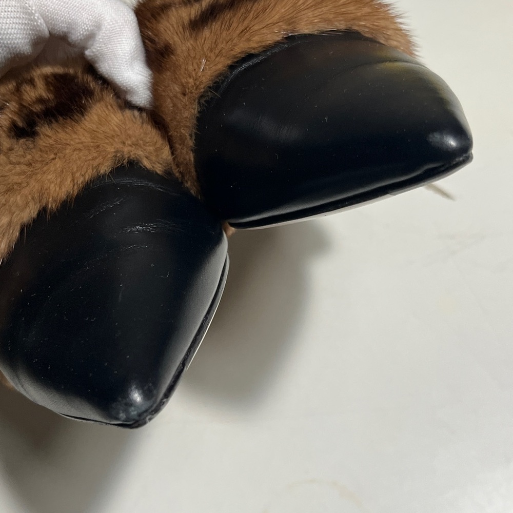 Fendi Black Leather Pointed Mules with Brown Logo Fur Band - Picture 2 of 11
